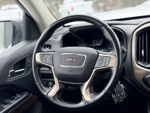 Used 2020 GMC Canyon Denali image 23
