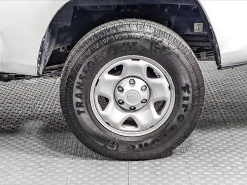 Used 2021 Toyota Tacoma SR image 32