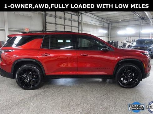 Used 2024 Chevrolet Traverse RS w/ LPO, Floor Liner Package image 8