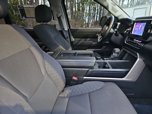 Used 2024 Toyota Tundra SR5 image 10