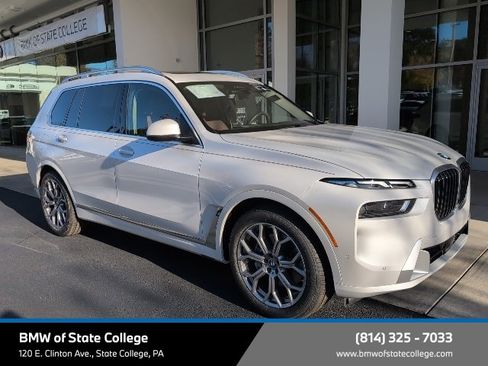 Certified 2023 BMW X7 xDrive40i w/ Premium Package image 1