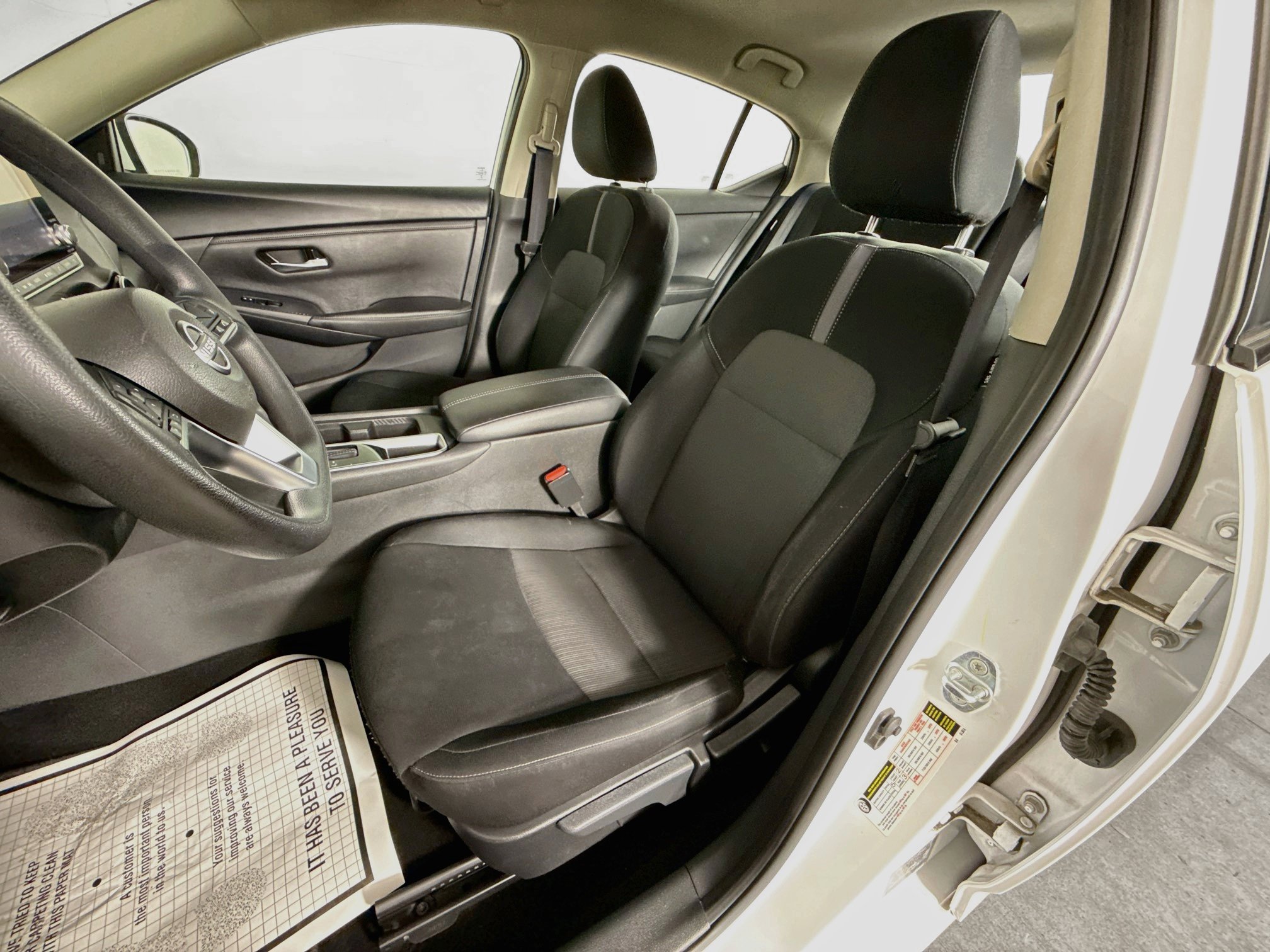 Used 2024 Nissan Sentra SV FWD image 24