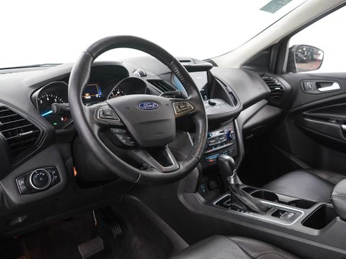 Used 2017 Ford Escape SE w/ Equipment Group 201A AWD/4WD image 25