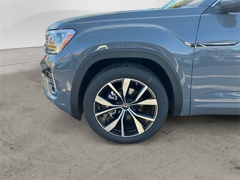 New 2026 Volkswagen Atlas Cross Sport SEL Premium R-Line image 14