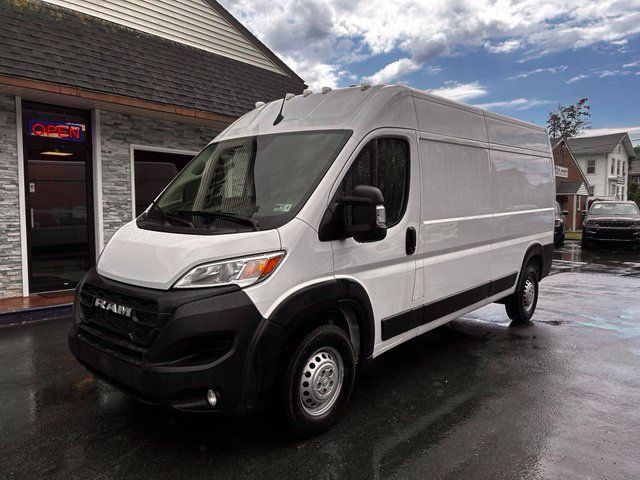 Used 2025 RAM ProMaster 2500 w/ Convenience Group FWD image 1