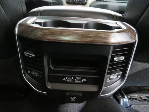 Used 2020 RAM 3500 Laramie image 15