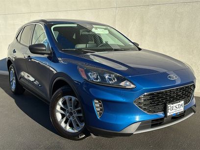 Certified 2022 Ford Escape SE
