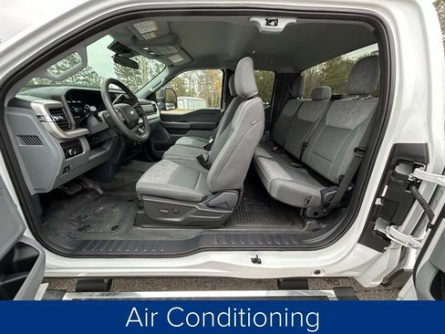 Used 2024 Ford F250 XLT w/ 360-Degree Camera Package image 23