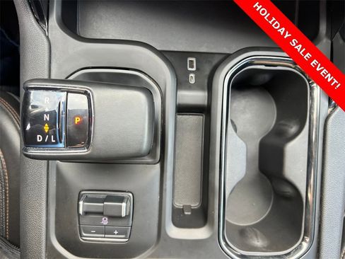 Used 2023 GMC Sierra 1500 AT4 image 24