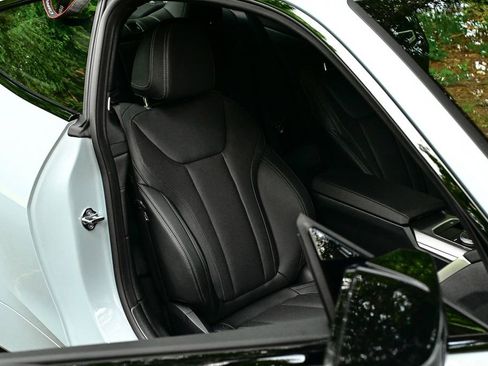 New 2026 BMW 440i xDrive Coupe w/ Premium Package AWD/4WD image 9