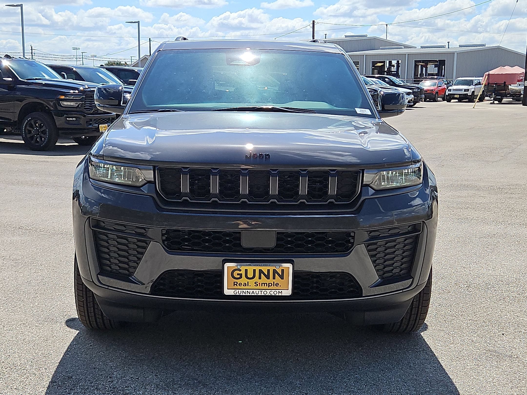 New 2026 Jeep Grand Cherokee Altitude RWD image 8
