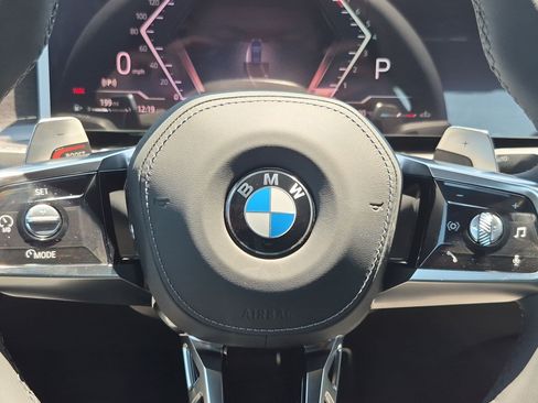 New 2026 BMW 740i w/ Premium Package RWD image 18