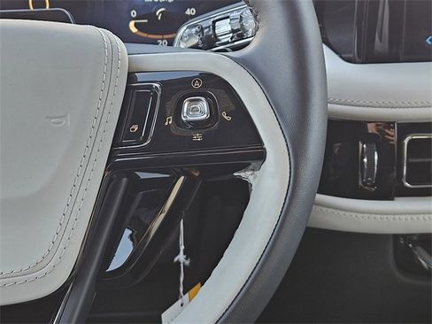 New 2026 Lincoln Aviator Black Label w/ Dynamic Handling Package image 27