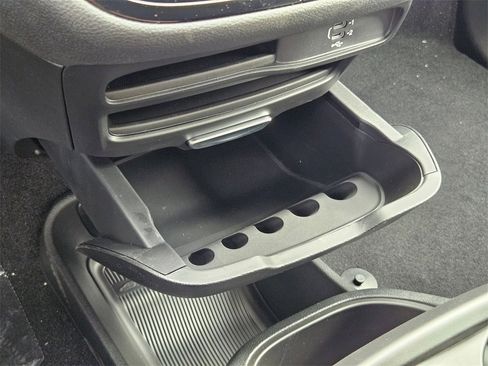 New 2026 Chrysler Pacifica Select image 29