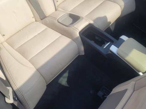 Used 2013 Volvo C70 T5 image 35