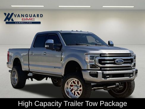 Used 2022 Ford F250 Platinum AWD/4WD image 2