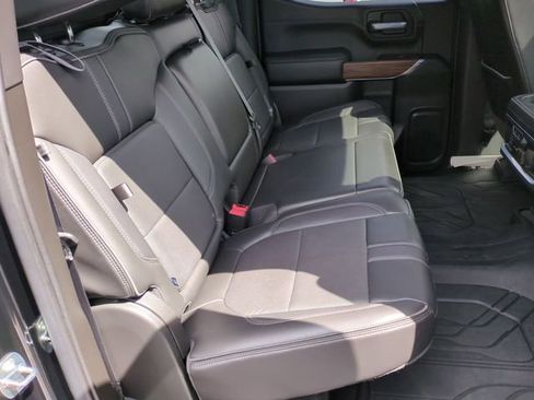 Used 2021 Chevrolet Silverado 1500 High Country w/ Technology Package AWD/4WD image 29