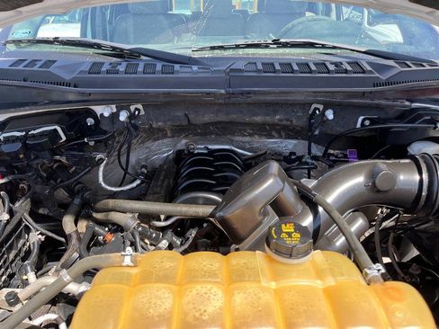 Used 2017 Ford F150 XL w/ Trailer Tow Package image 10