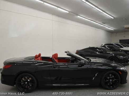 Used 2022 BMW 840i Convertible RWD image 9