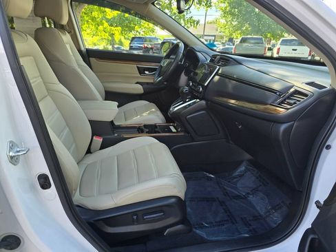 Used 2021 Honda CR-V Touring image 11