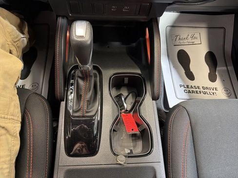 Used 2023 Nissan Frontier PRO-4X w/ Tow Package AWD/4WD image 32