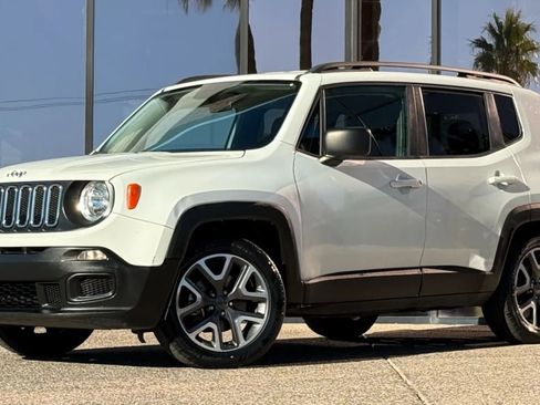 Used 2016 Jeep Renegade Sport w/ Power & Air Group image 3