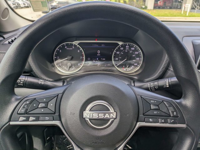 Used 2024 Nissan Sentra SV FWD image 22
