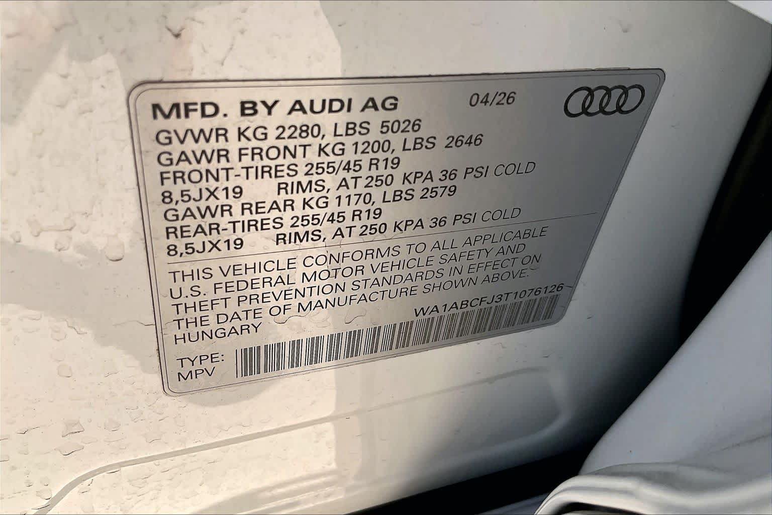 Used 2026 Audi Q3 quattro 2.0T w/ Driver Assistance Package AWD/4WD image 35