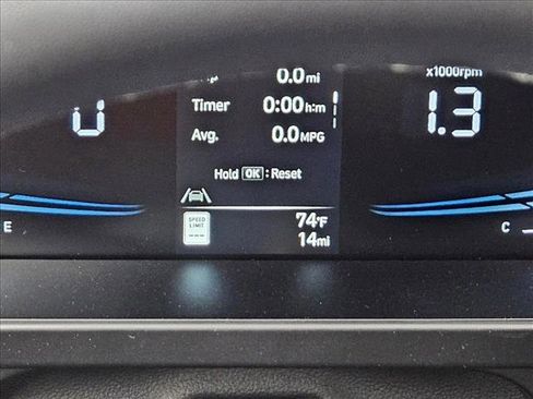 New 2026 Hyundai Elantra SEL Sport FWD image 16