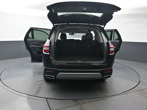 Used 2023 Honda Pilot Touring image 48