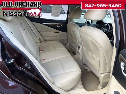 Used 2018 INFINITI Q50 Luxe w/ Essential Package (3.0T Luxe) AWD/4WD image 11
