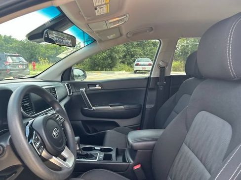 Used 2020 Kia Sportage LX FWD image 12