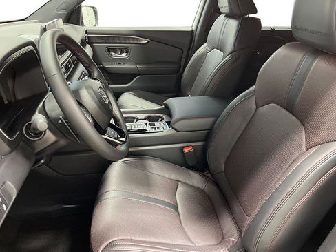 New 2025 Honda Pilot Black Edition image 9
