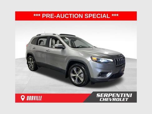 Used 2019 Jeep Cherokee Limited w/ Technology Group FWD image 1