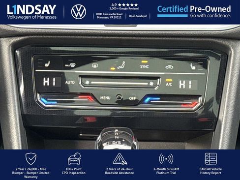 Certified 2025 Volkswagen Taos SE image 16