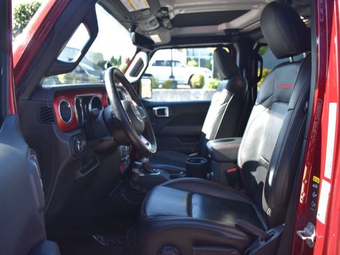 Used 2021 Jeep Wrangler Unlimited Rubicon AWD/4WD image 18