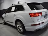Used 2017 Audi Q7 3.0T Prestige w/ Prestige Package image 3