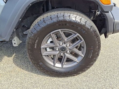 Certified 2024 Jeep Wrangler Sport S image 25
