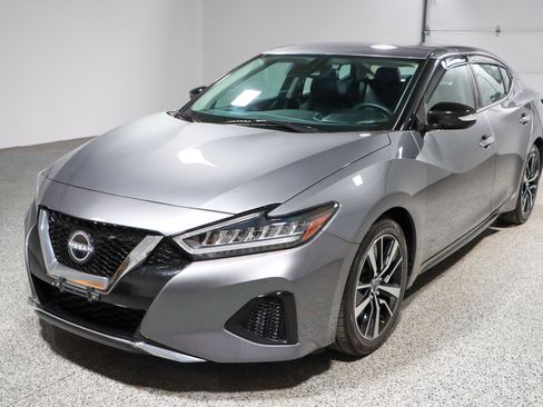 Used 2023 Nissan Maxima SV w/ Floor Mat Group image 29