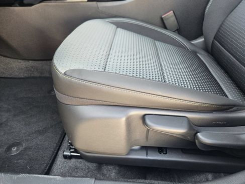 New 2026 Chevrolet Trax LT FWD image 23