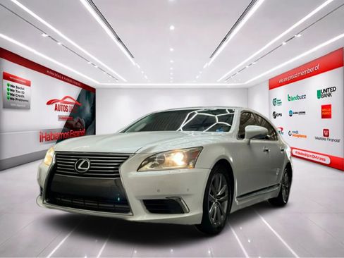 Used 2016 Lexus LS 460 w/ Comfort Package image 4