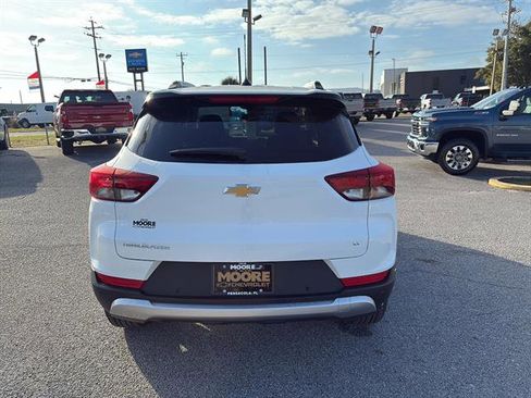 New 2026 Chevrolet TrailBlazer LT w/ Driver Confidence Package FWD image 6