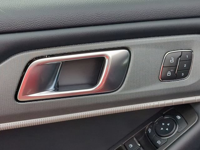 New 2026 Ford Explorer ST-Line w/ Premium Package RWD image 20
