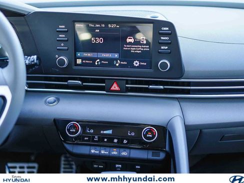 New 2026 Hyundai Elantra Sport FWD image 16