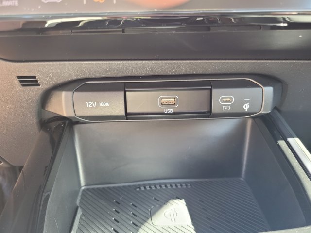 Used 2024 Kia Niro Wind FWD image 24