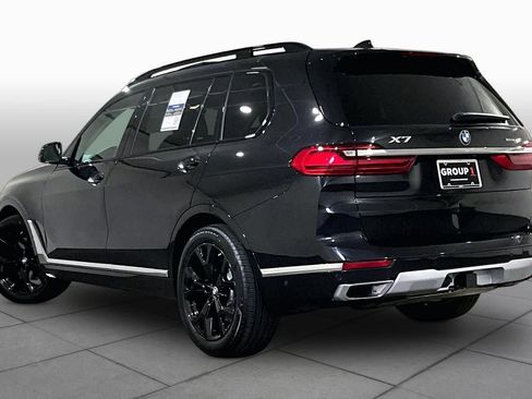 Used 2021 BMW X7 xDrive40i w/ Premium Package 2 AWD/4WD image 11