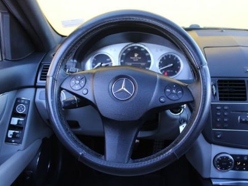 Used 2008 Mercedes-Benz C 300 Sedan image 13