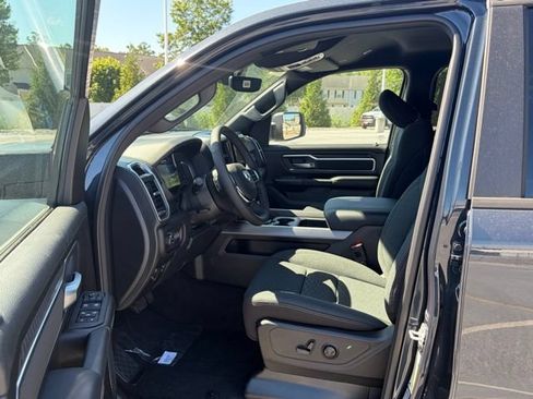 New 2026 RAM 1500 4x4 Crew Cab image 14