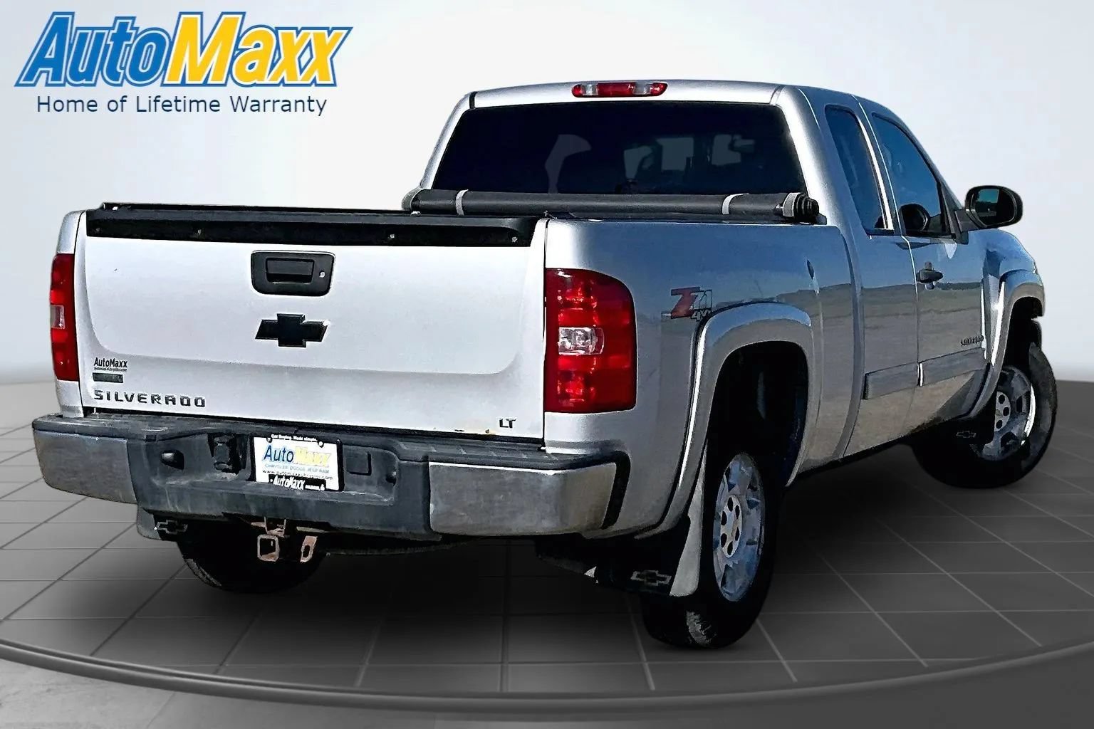 Used 2010 Chevrolet Silverado 1500 LT w/ Power Pack Plus AWD/4WD image 6
