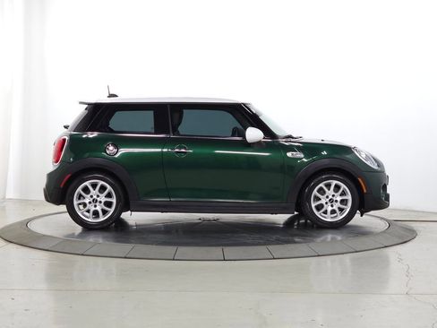 Used 2015 MINI Cooper S image 10